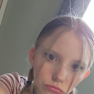 Meet your Posher, Skylar